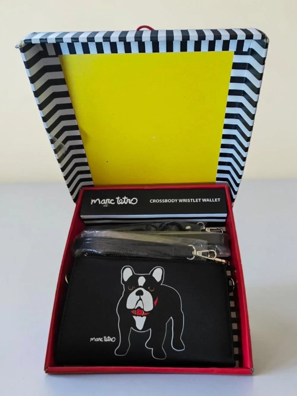 NIB MARC TETRO FRENCH BULLDOG Multifunctional Crossbody/Wristlet Wallet